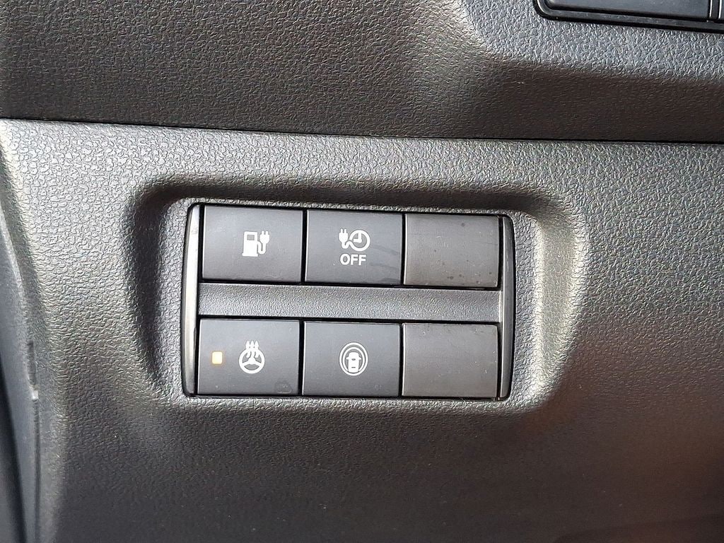 Thumbnail: 2022 Nissan Leaf - 19