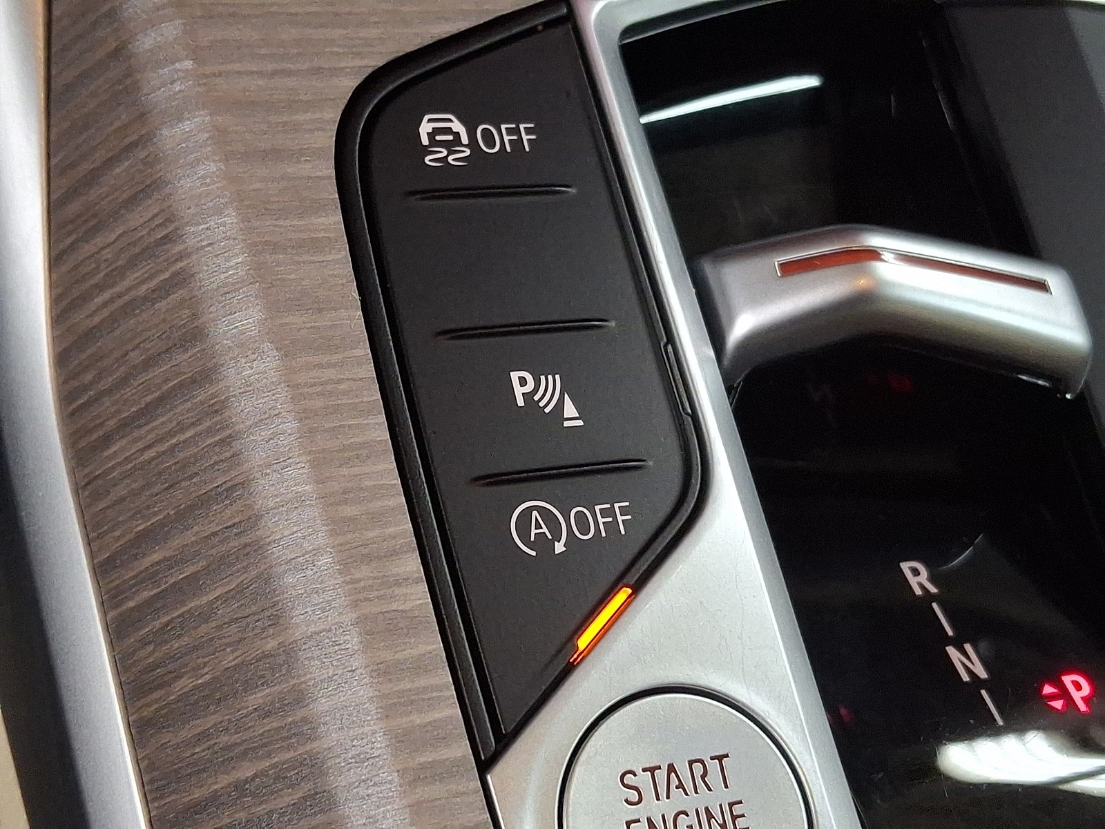 Thumbnail: 2025 BMW 3 Series - 18