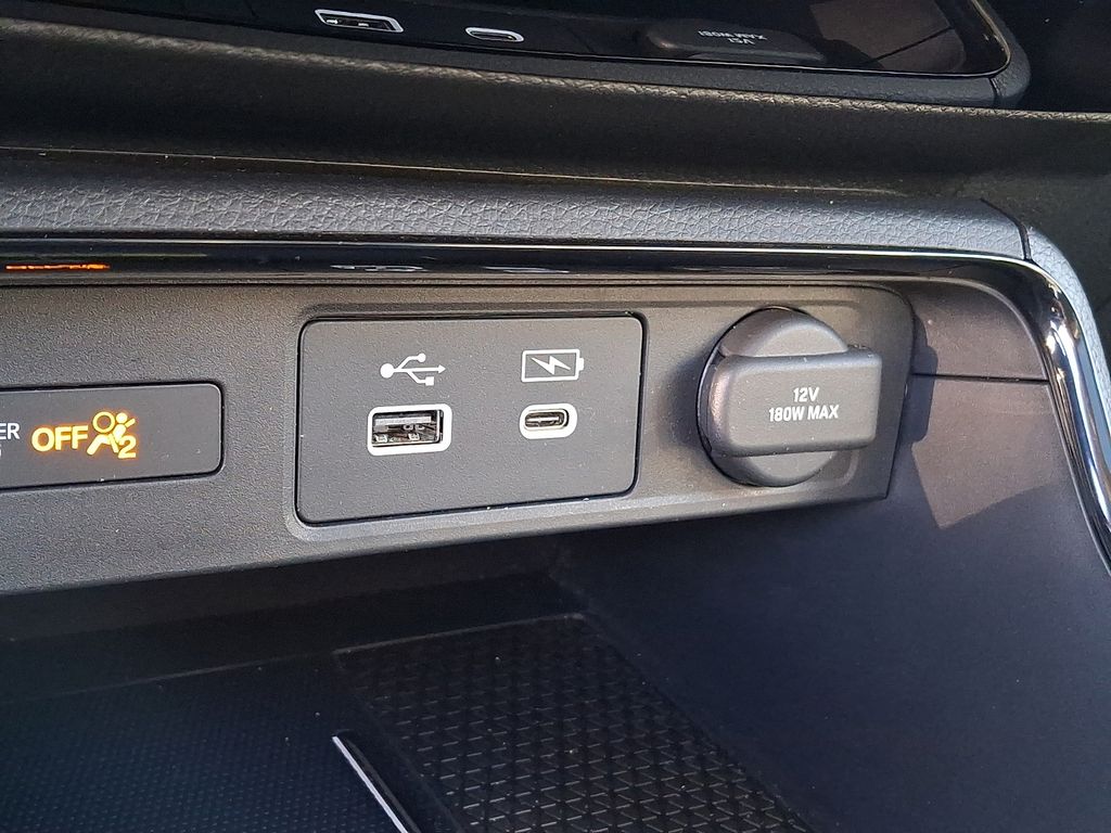 Thumbnail: 2023 Honda CR-V - 20