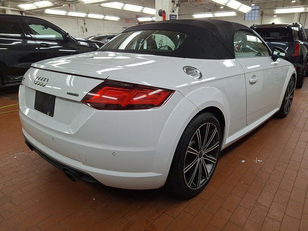 Thumbnail: 2017 Audi TT - 29