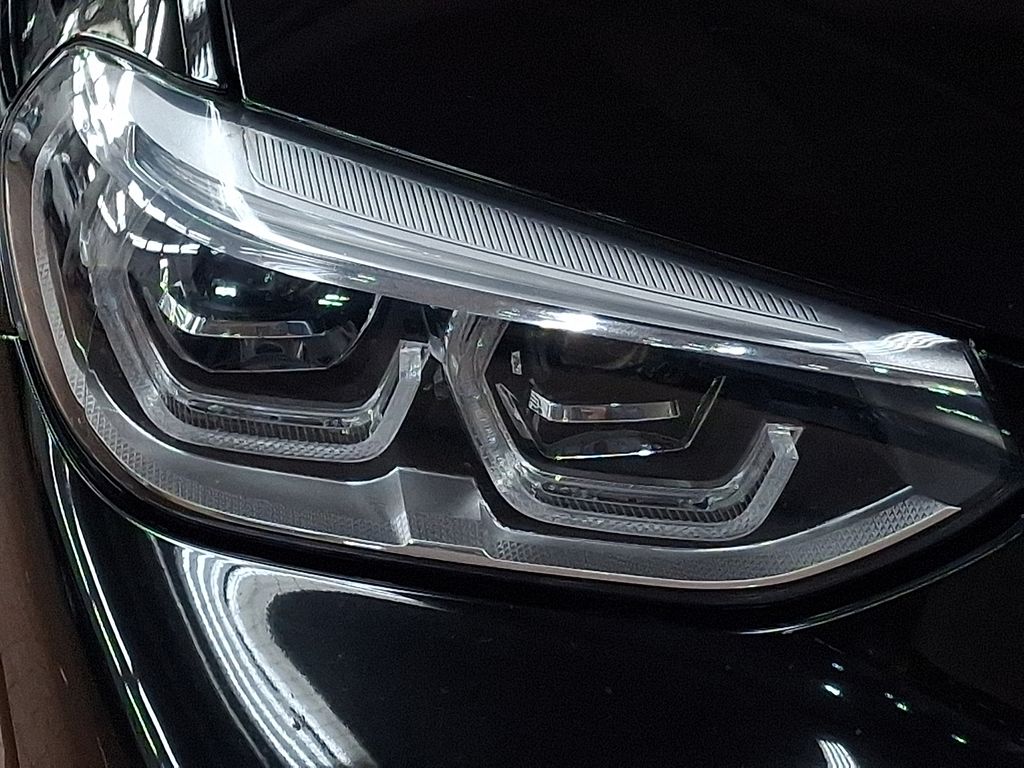 Thumbnail: 2020 BMW X3 - 30