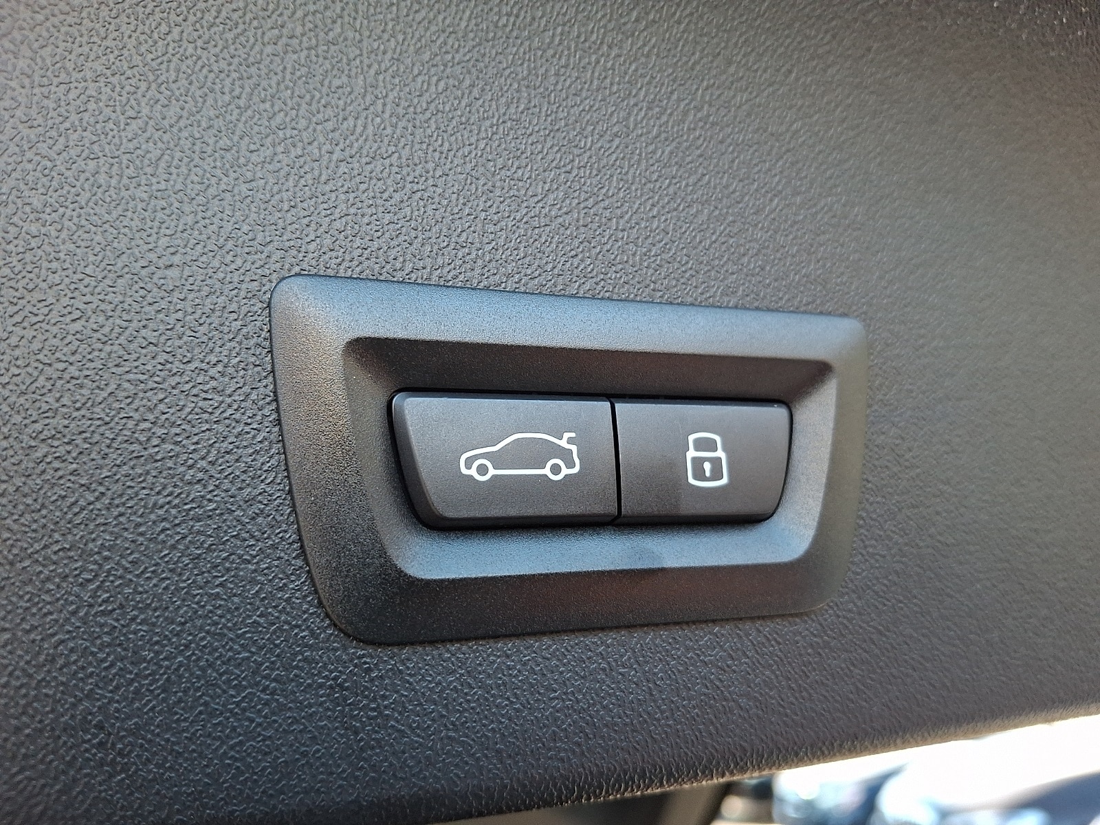 Thumbnail: 2025 BMW X3 - 27