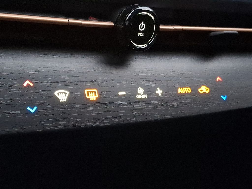 Thumbnail: 2023 Nissan Ariya - 13