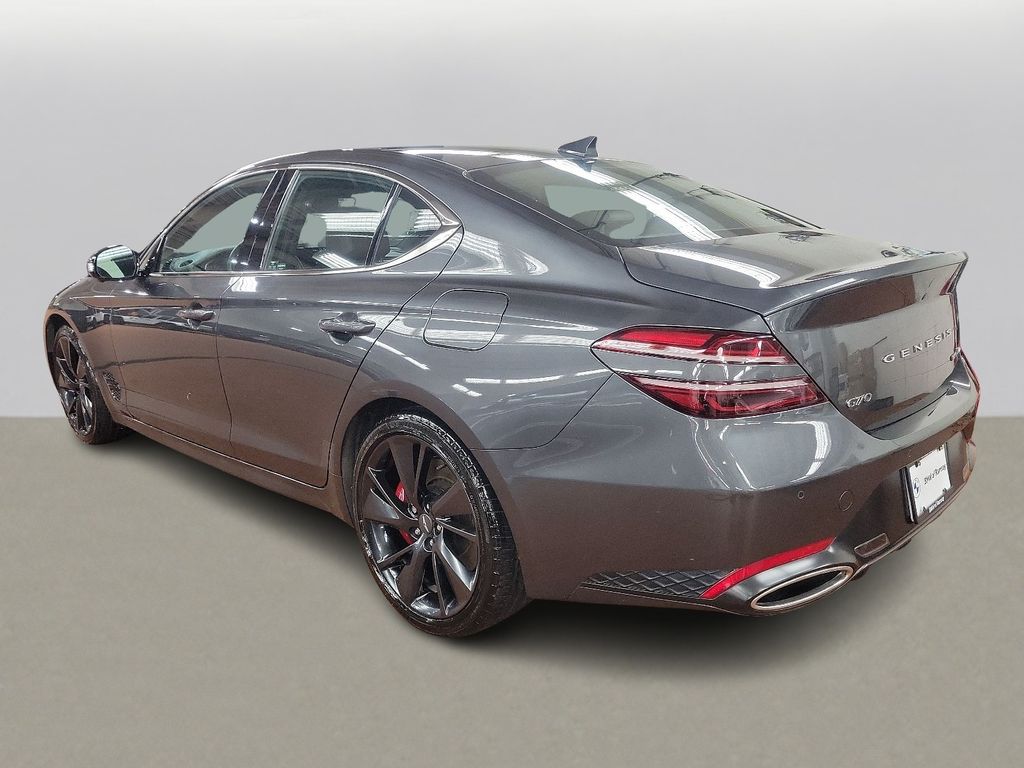 2022 Genesis G70 3.3T 5