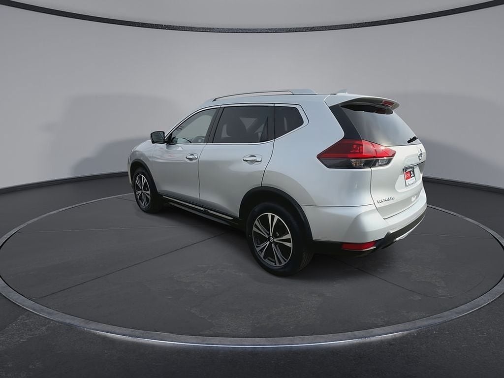 Thumbnail: 2018 Nissan Rogue - 6