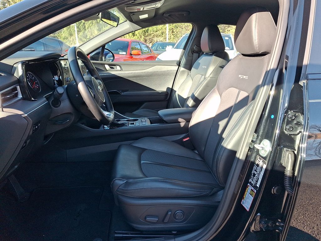 Thumbnail: 2021 Kia K5 - 10