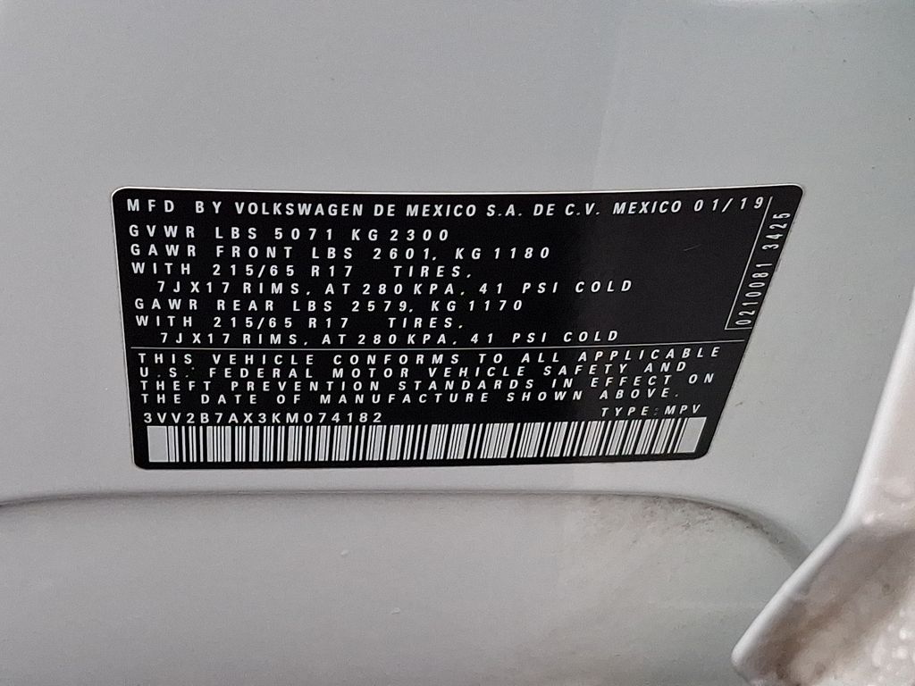 Thumbnail: 2019 Volkswagen Tiguan - 25