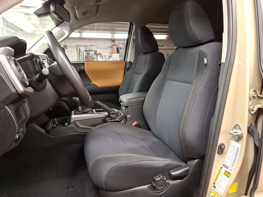 2019 Toyota Tacoma  10