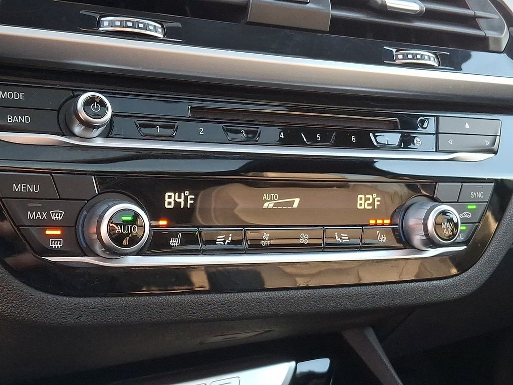 Thumbnail: 2019 BMW X3 - 13