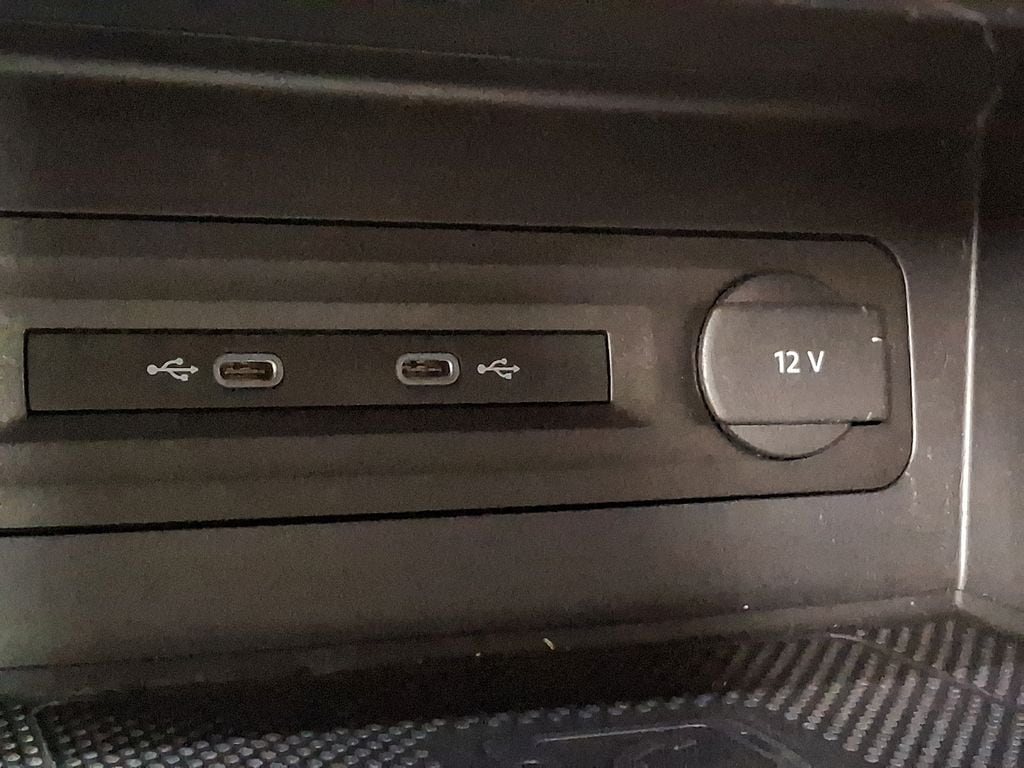 Thumbnail: 2022 Volkswagen Atlas - 21