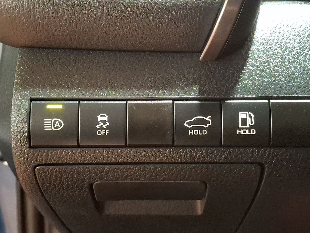 Thumbnail: 2024 Toyota Camry - 19