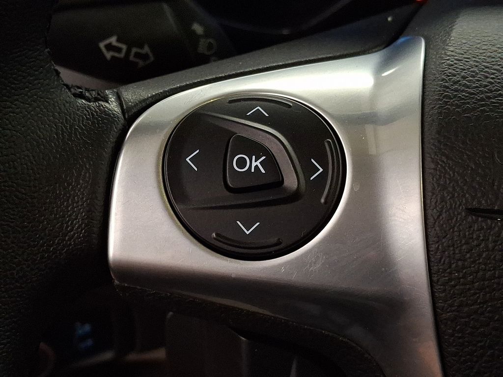 2016 Ford Focus Electric - Photo 17
