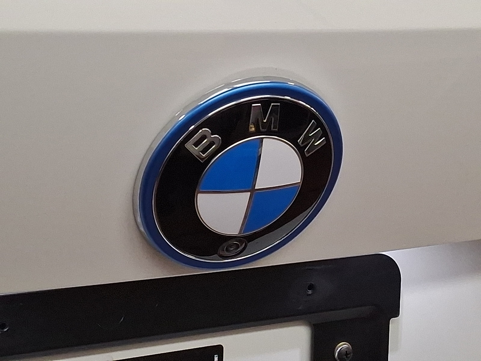 Thumbnail: 2025 BMW i4 - 29