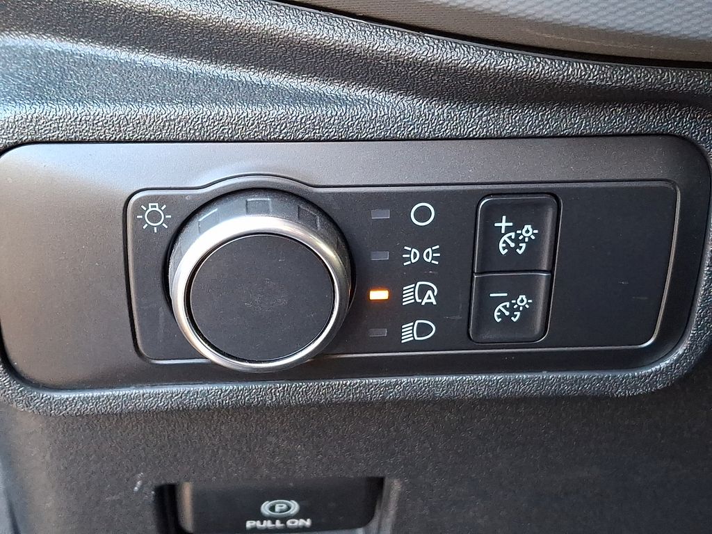 Thumbnail: 2021 Ford Bronco - 23