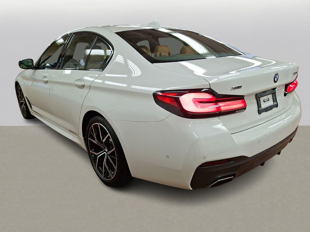 Thumbnail: 2023 BMW 5 Series - 5