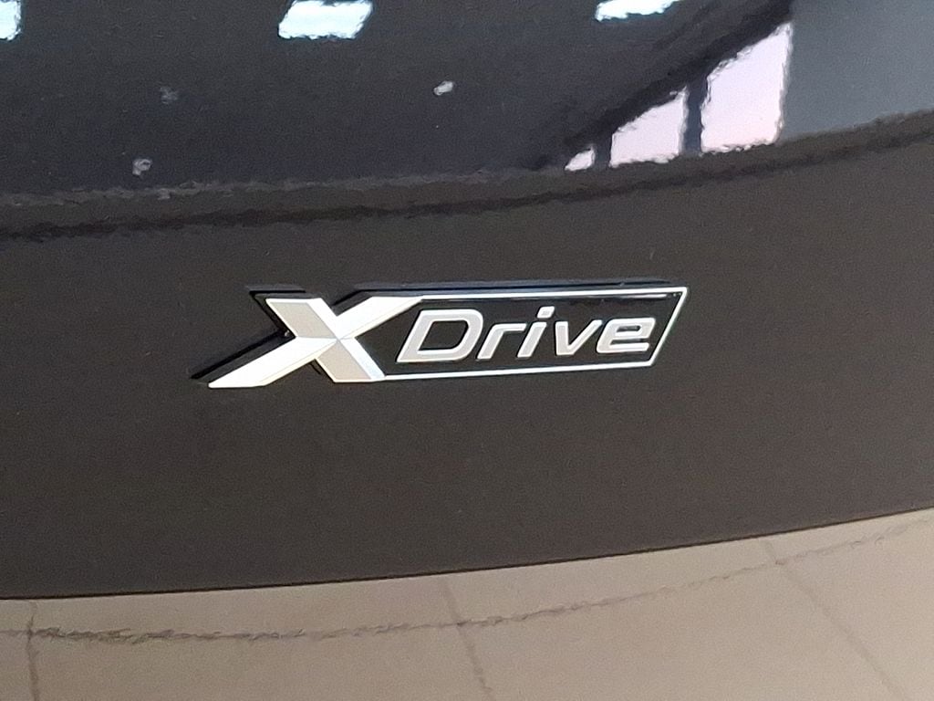 Thumbnail: 2026 BMW X3 - 11