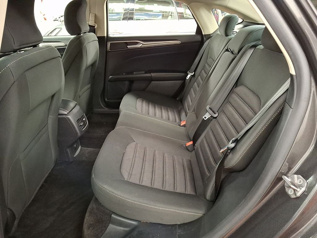 Thumbnail: 2018 Ford Fusion - 8