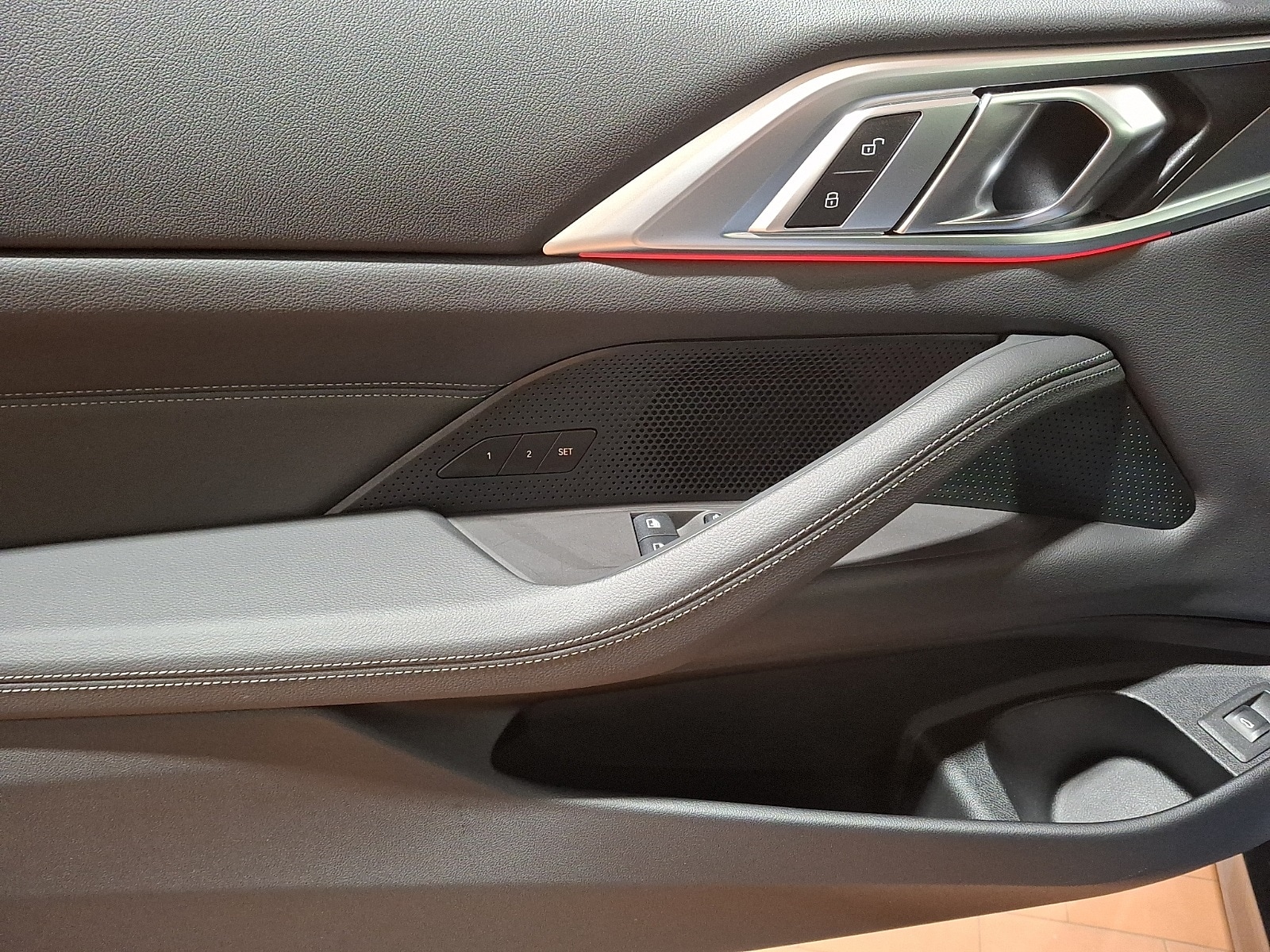 Thumbnail: 2025 BMW 4 Series - 9