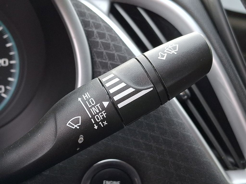 Thumbnail: 2024 Chevrolet Malibu - 24