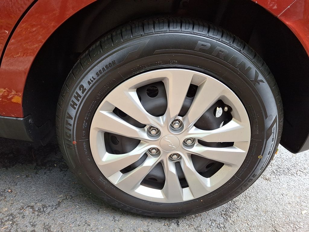 Thumbnail: 2022 Kia Soul - 7