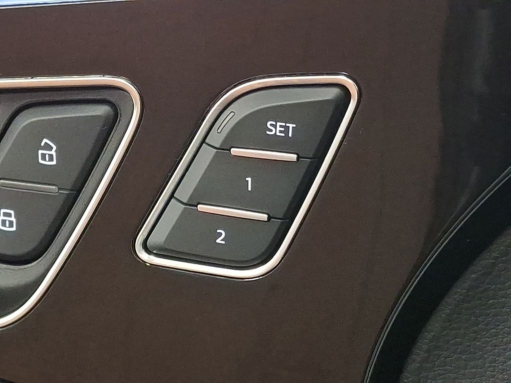 Thumbnail: 2019 Audi Q7 - 22