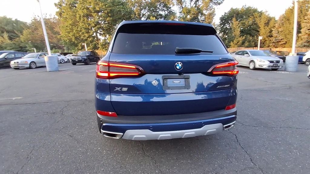 Thumbnail: 2023 BMW X5 - 7