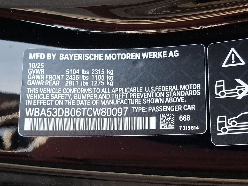 Thumbnail: 2026 BMW 4 Series - 8