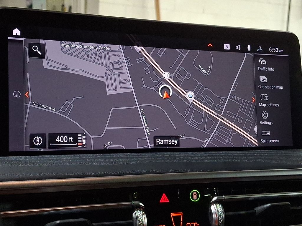 Thumbnail: 2023 BMW X4 - 14