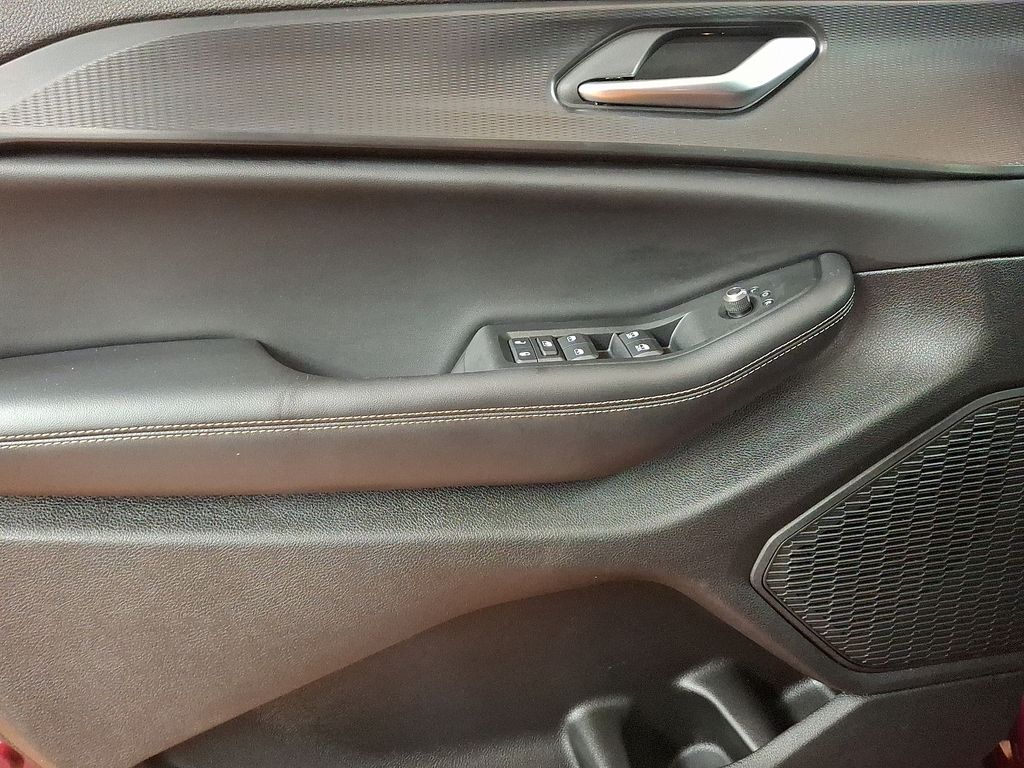 Thumbnail: 2024 Jeep Grand Cherokee - 8