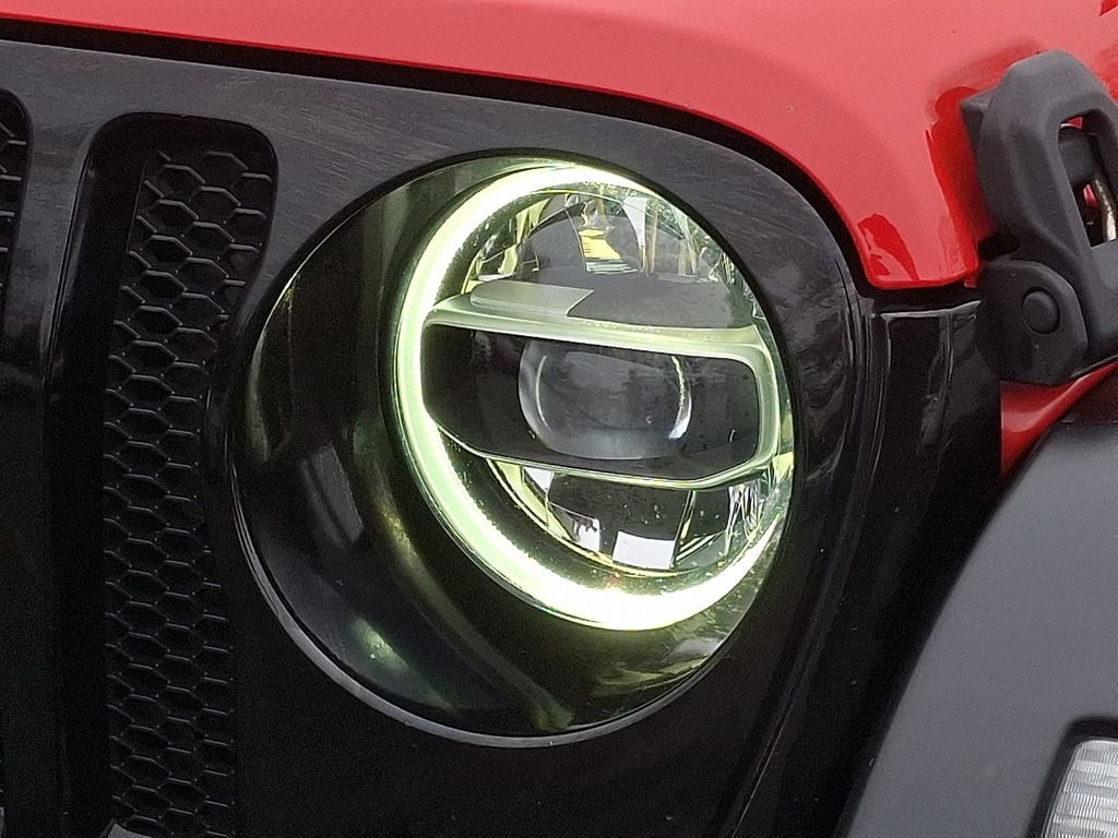 Thumbnail: 2021 Jeep Wrangler - 10