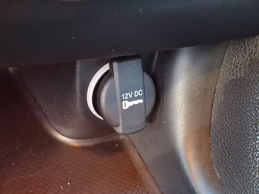 Thumbnail: 2016 Dodge Charger - 18