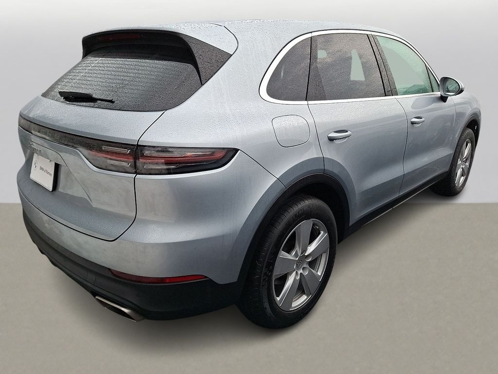 Thumbnail: 2023 Porsche Cayenne - 4