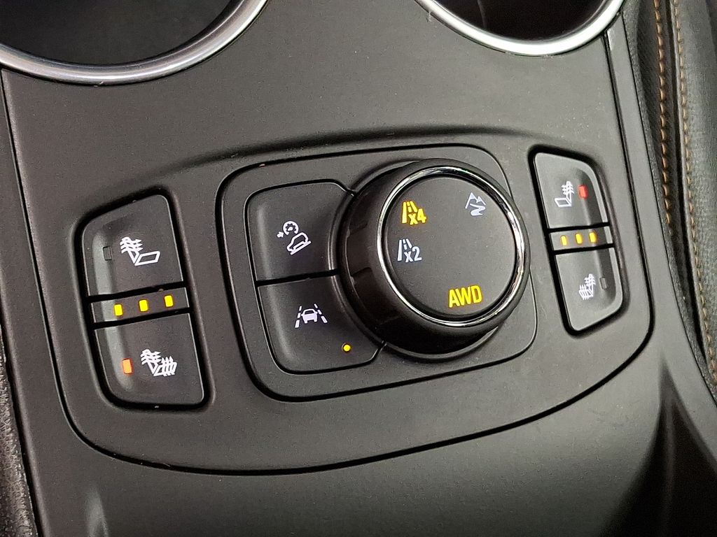 Thumbnail: 2021 GMC Terrain - 22