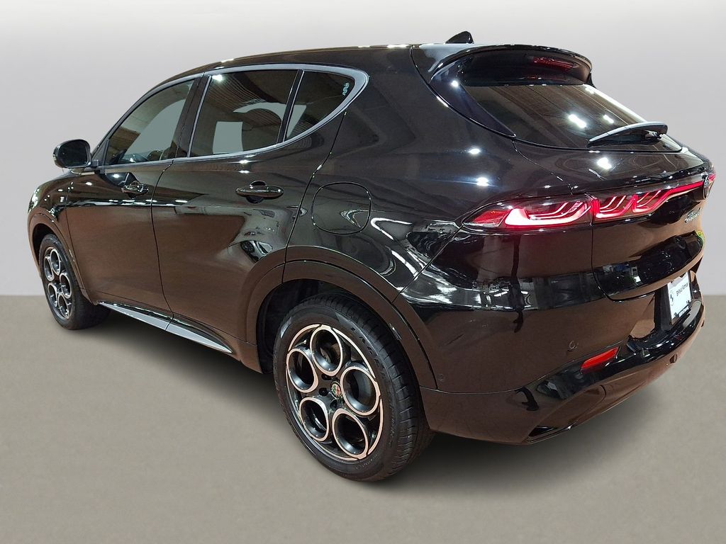 Thumbnail: 2024 Alfa Romeo Tonale - 5