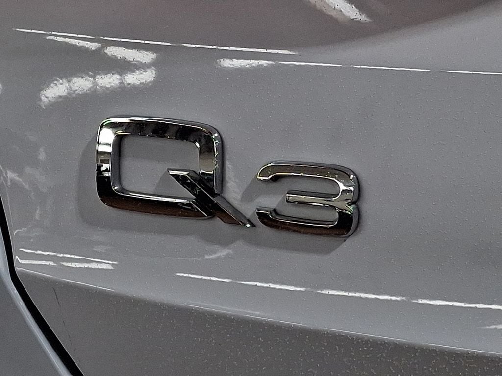 Thumbnail: 2019 Audi Q3 - 29