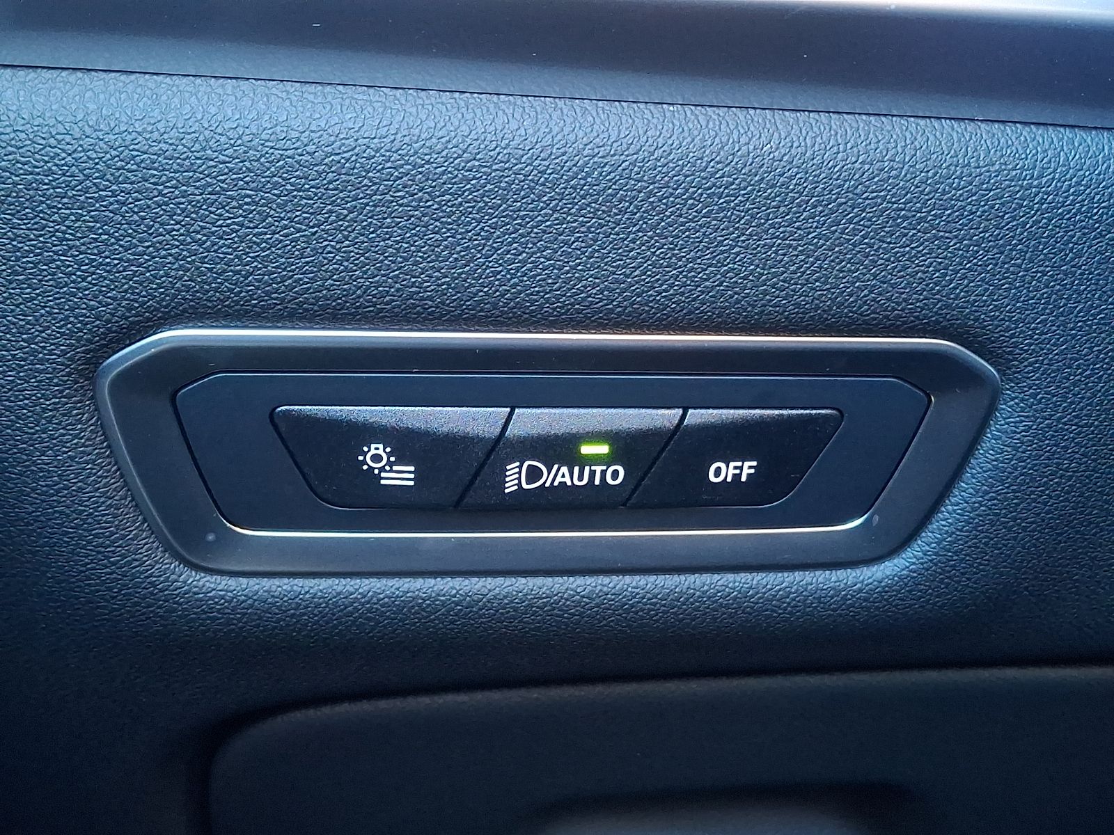 Thumbnail: 2026 BMW X7 - 24