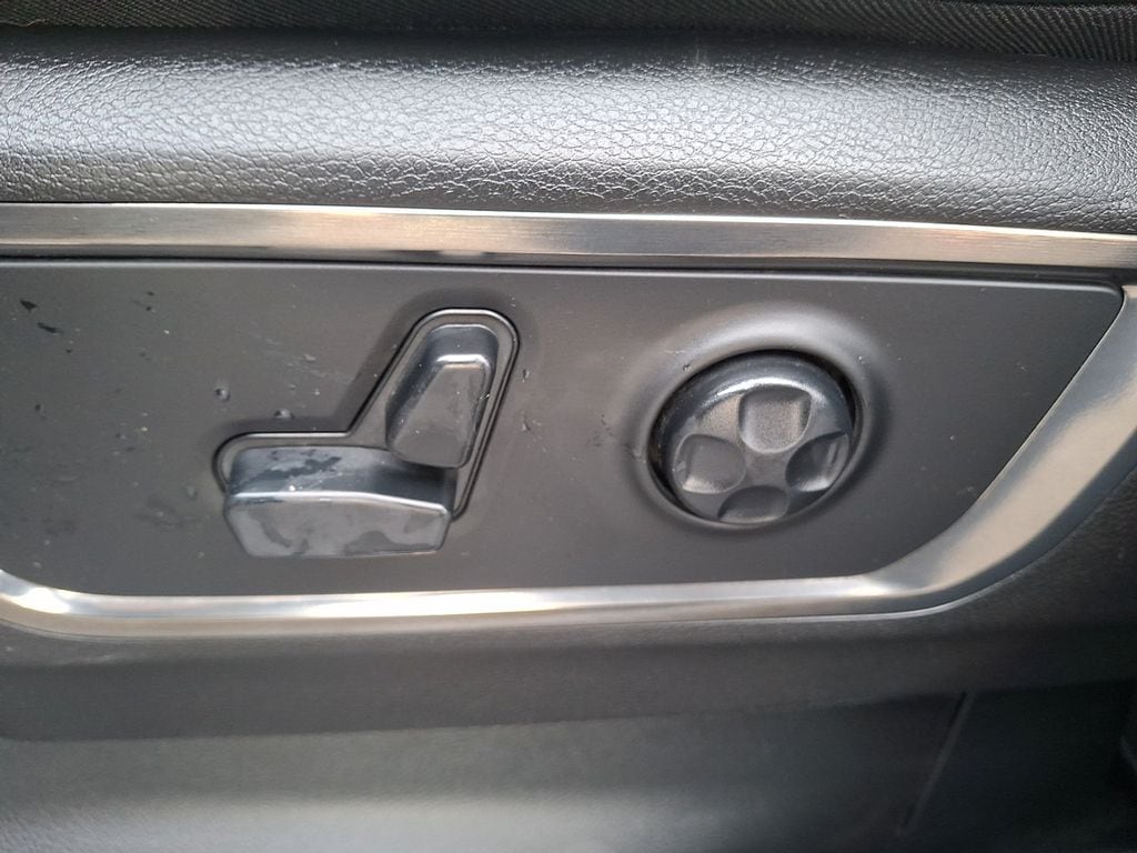 Thumbnail: 2019 RAM 1500 - 11