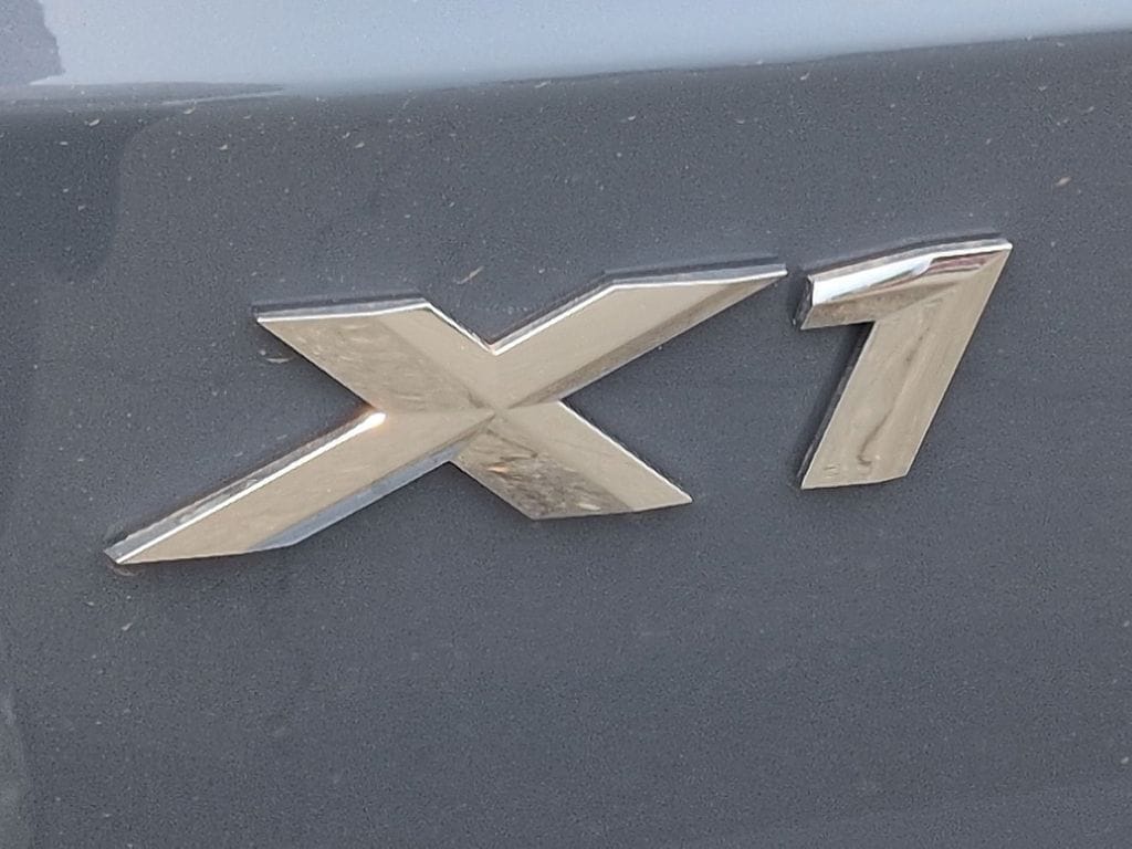 Thumbnail: 2026 BMW X1 - 13