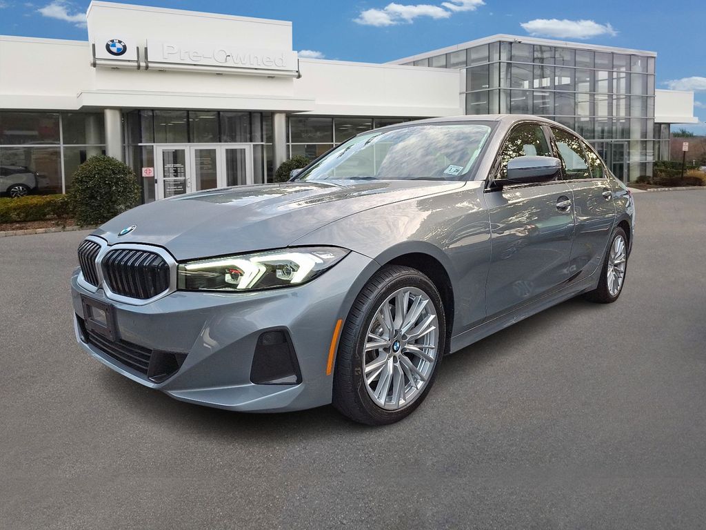 Thumbnail: 2023 BMW 3 Series - 1