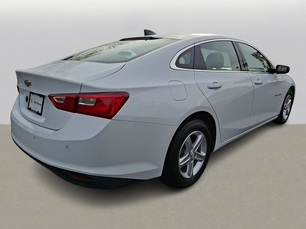 Used 2024 Chevrolet Malibu LS w/1FL Sedan
