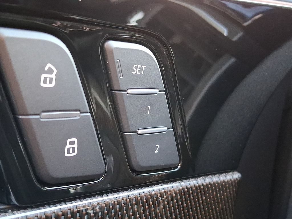 Thumbnail: 2023 Audi S5 - 23