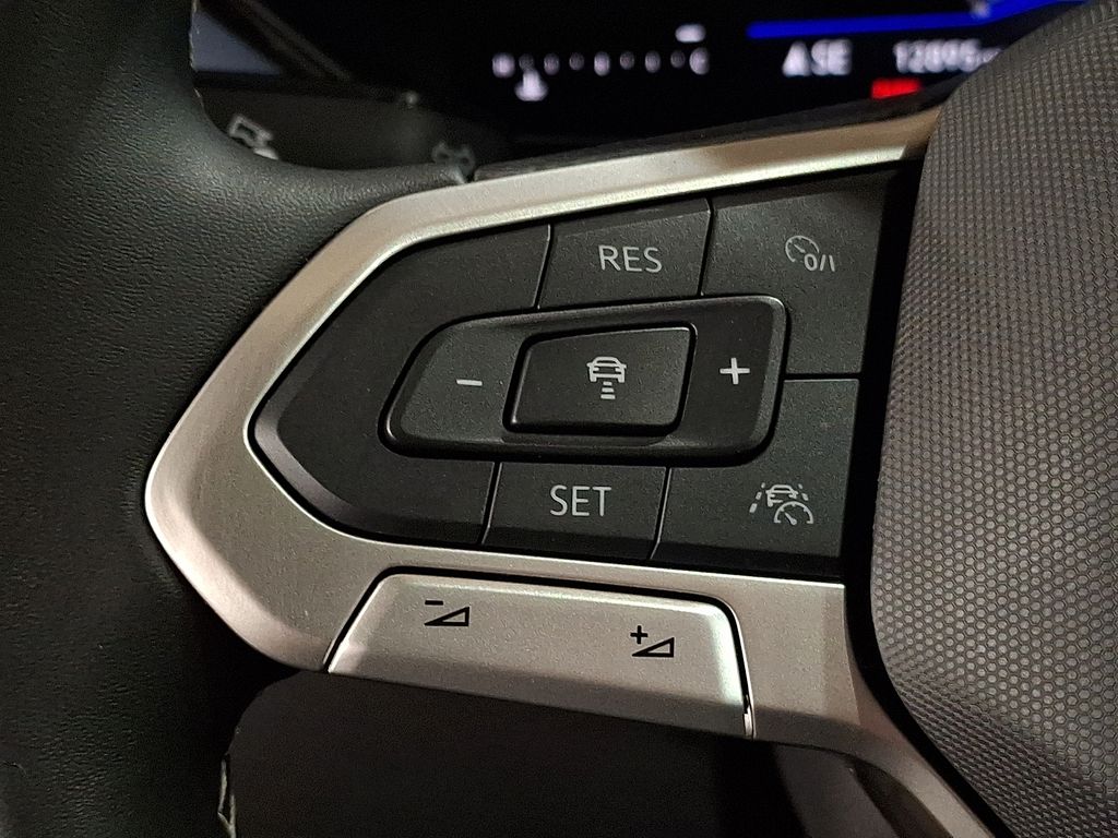 Thumbnail: 2024 Volkswagen Taos - 19