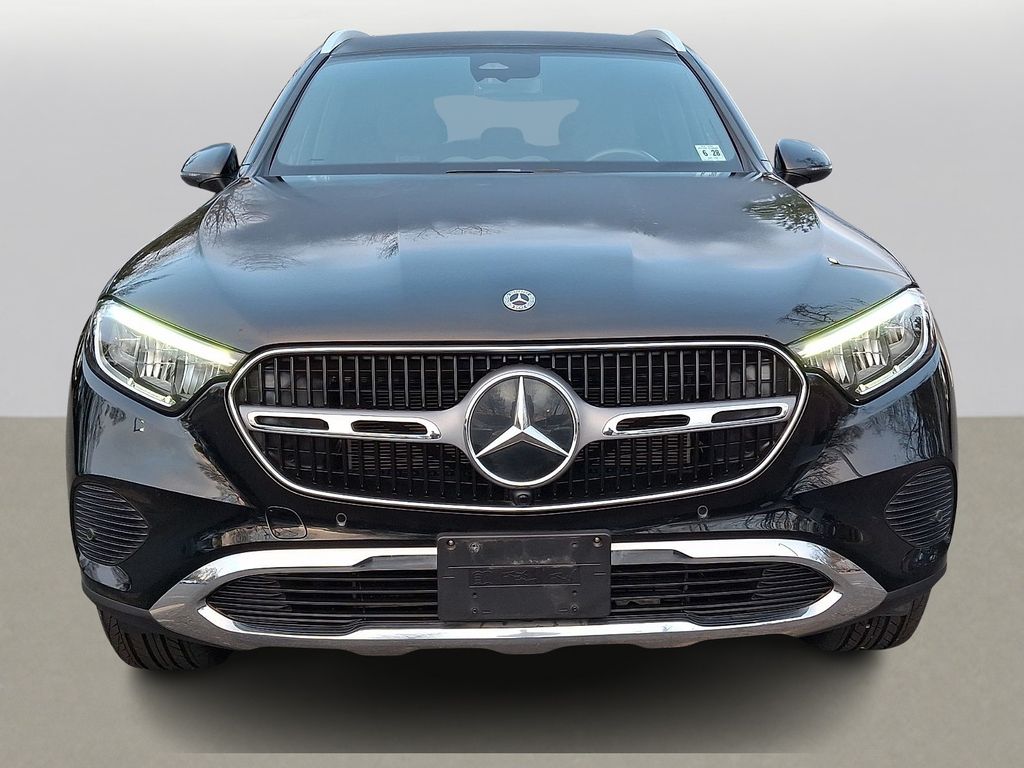 Thumbnail: 2023 Mercedes-Benz GLC - 2