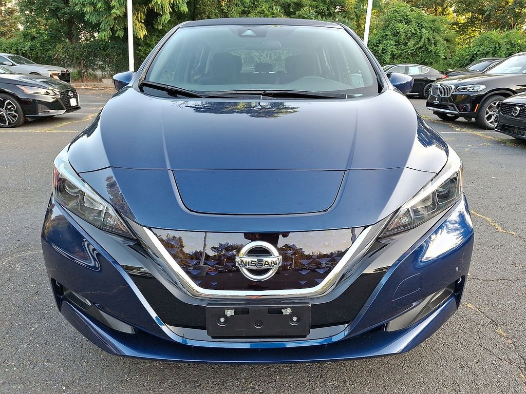 Thumbnail: 2022 Nissan Leaf - 28
