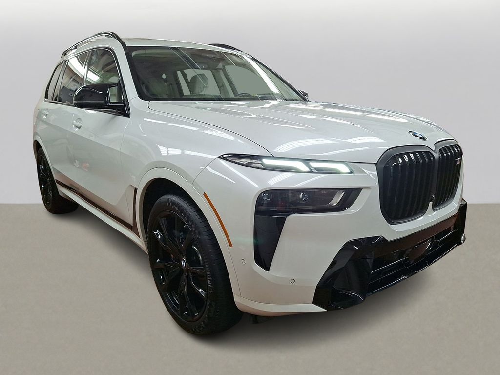 2025 Bmw X7 M60i photo 3