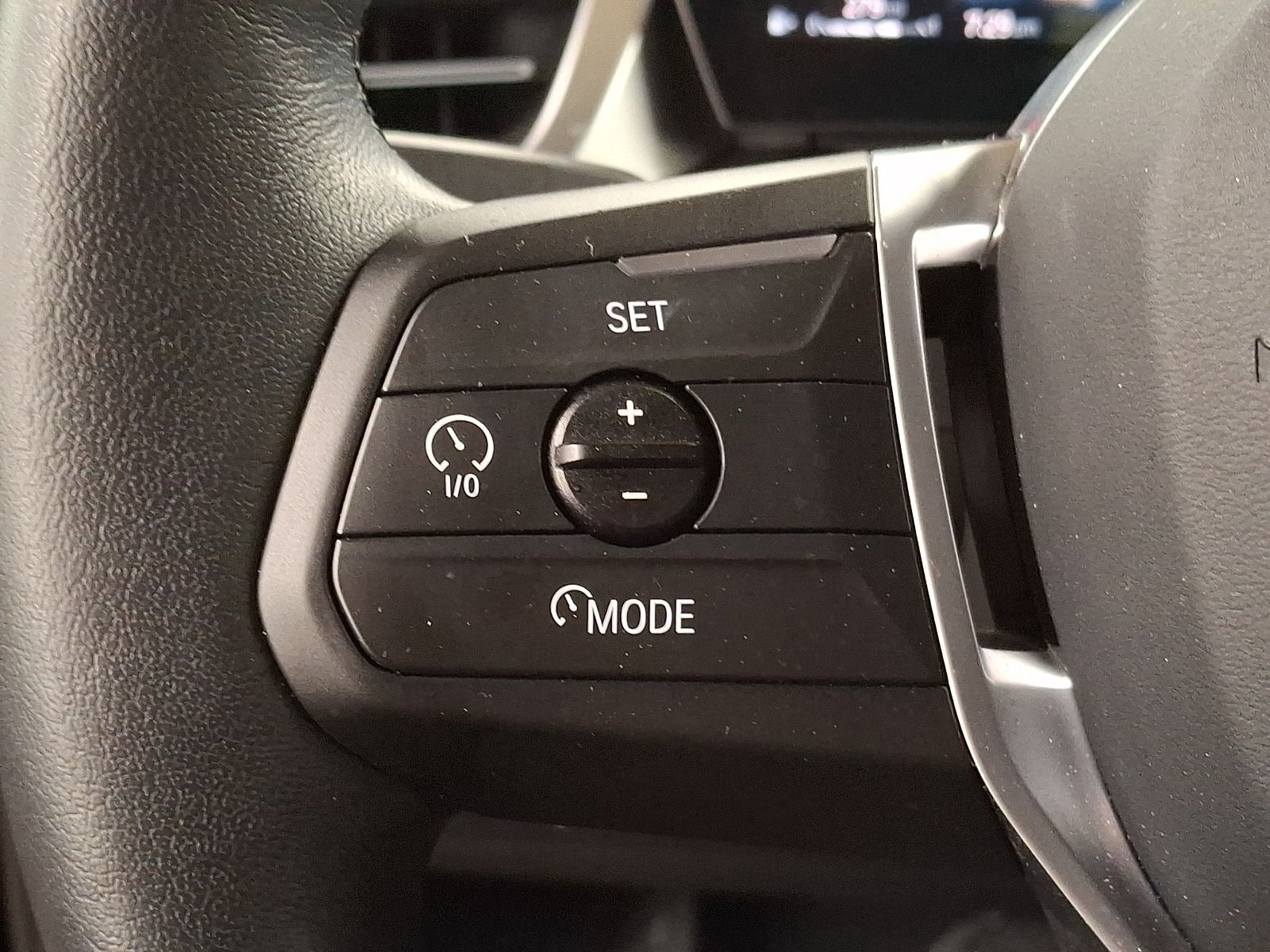 Thumbnail: 2025 BMW X1 - 16