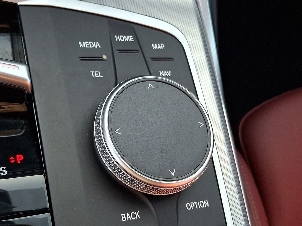 Thumbnail: 2023 BMW 3 Series - 22