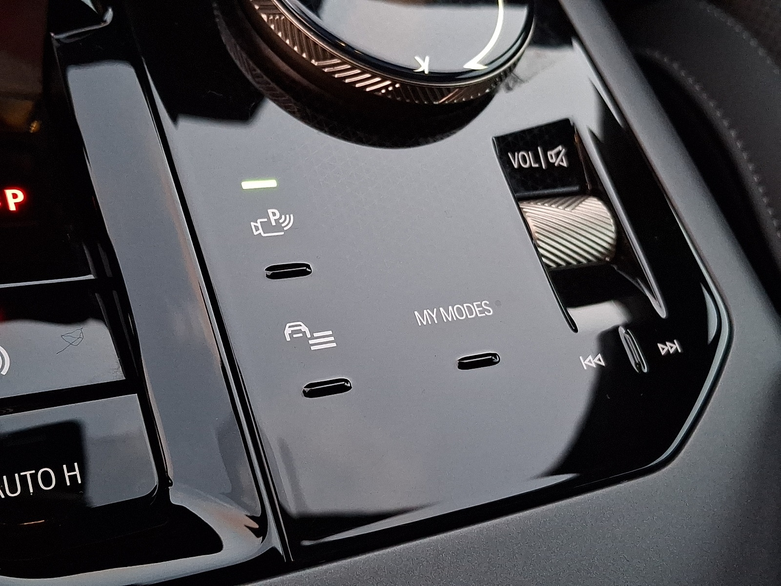 Thumbnail: 2025 BMW X3 - 20