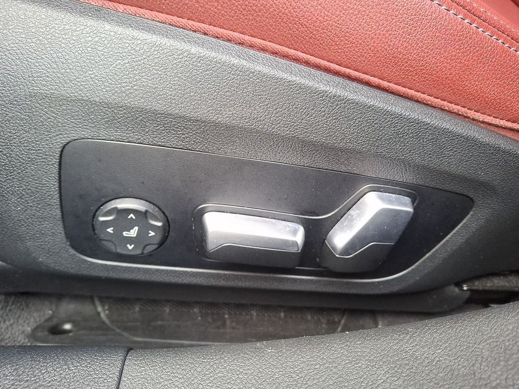 Thumbnail: 2023 BMW 4 Series - 10