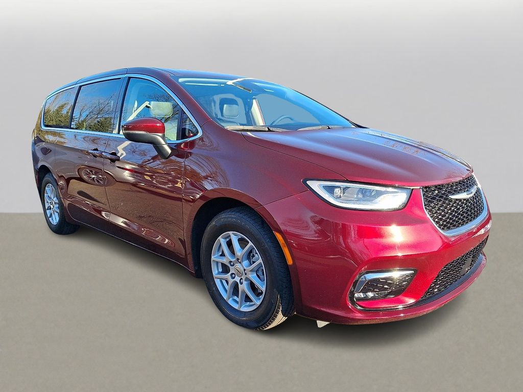 Thumbnail: 2023 Chrysler Pacifica - 2